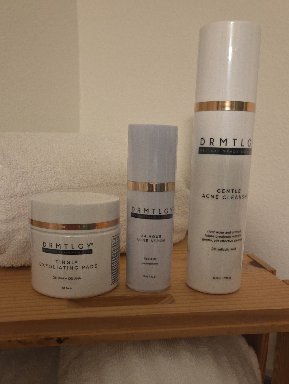DRMTLGY White Gentle Acne Care Set — Cleanser, Serum & Exfoliating Pads